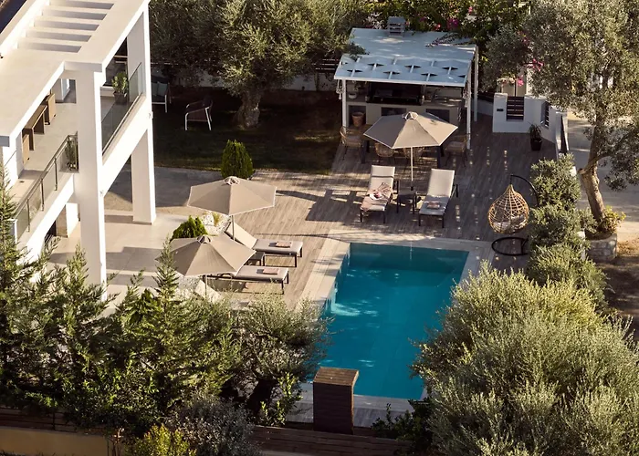 别墅 Solis Ortus Villa, A Sublime Sanctuary With Pool, By Thinkvilla Kalamákion