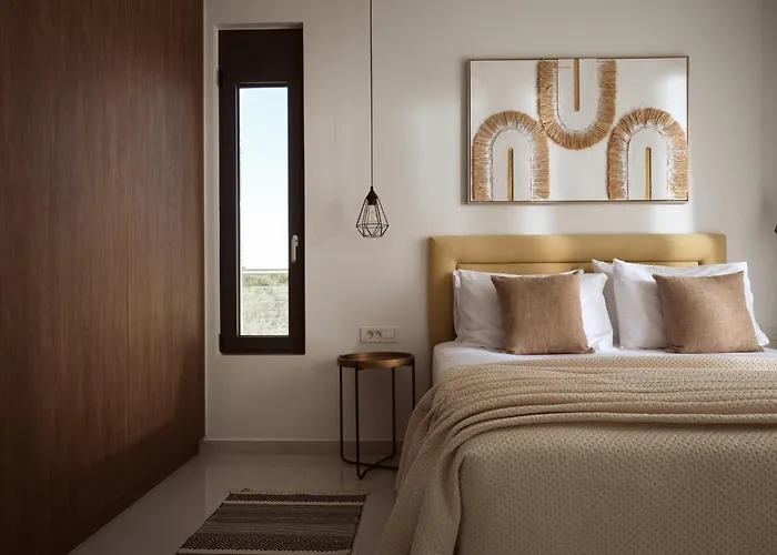 Solis Ortus Villa, A Sublime Sanctuary With Pool, By Thinkvilla Kalamákion